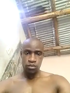 Snapshot of 12fitman chatting on 11, 10, 2025 12fitman online show from 11, 10, 2025