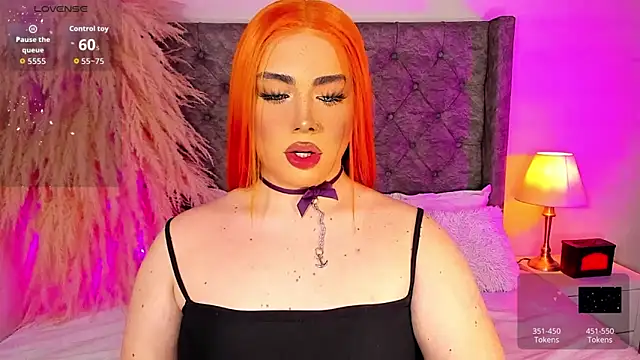 Snapshot of astridjonness chatting on 10, 9, 2025 astridjonness online show from 10, 9, 2025