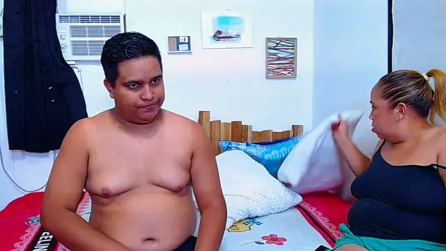 Snapshot of lucasandSofi chatting on 22, 2, 2026 lucasandSofi online show from 22, 2, 2026