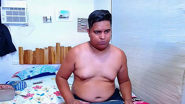 Snapshot of lucasandSofi chatting on 15, 3, 2026 lucasandSofi online show from 15, 3, 2026