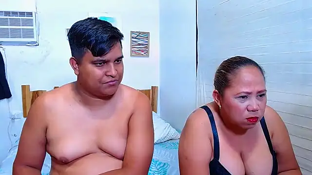 Snapshot of lucasandSofi chatting on 21, 3, 2026 lucasandSofi online show from 21, 3, 2026