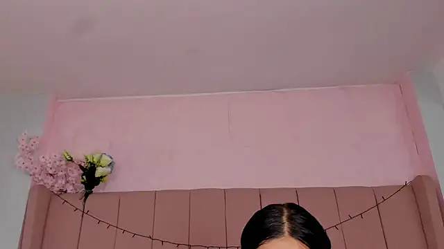 Snapshot of MollyBigBoobs12 chatting on 11, 11, 2025 MollyBigBoobs12 online show from 11, 11, 2025