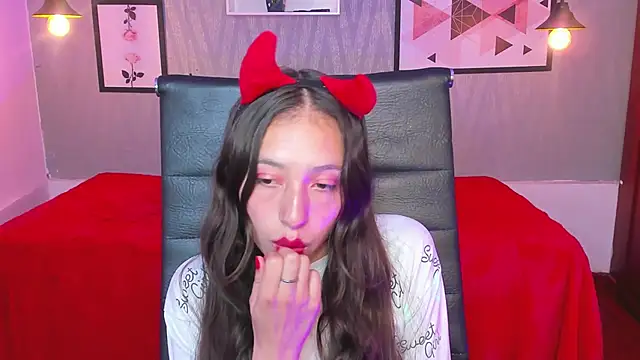 Snapshot of Valeria_roussi chatting on 9, 1, 2025 Valeria roussi online show from 9, 1, 2025