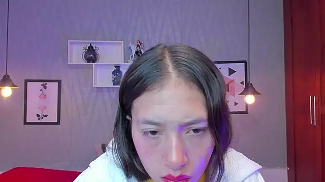 Snapshot of Valeria_roussi chatting on 23, 1, 2025 Valeria roussi online show from 23, 1, 2025