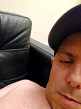 HeteroHotGuy1 online show from 5, 12, 2024