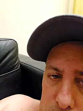 HeteroHotGuy1 online show from 6, 12, 2024