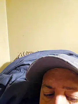 HeteroHotGuy1 online show from 29, 12, 2024