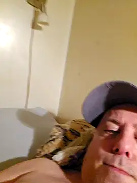 HeteroHotGuy1 online show from 11, 2, 2025