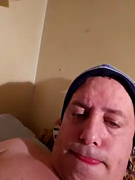 HeteroHotGuy1 online show from 11, 3, 2025