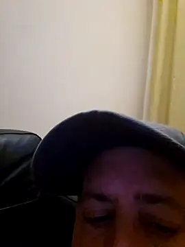 HeteroHotGuy1 online show from 9, 9, 2025