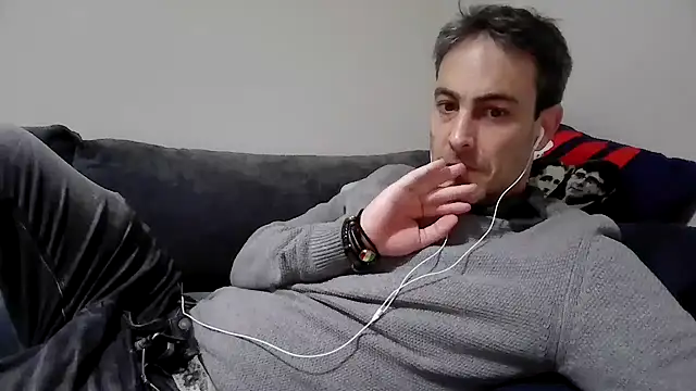 basquehotboy online show from 6, 2, 2025