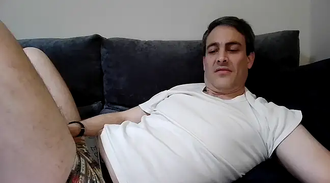 basquehotboy online show from 9, 3, 2025