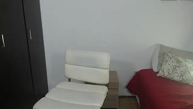 viki mom online show from 20, 1, 2025