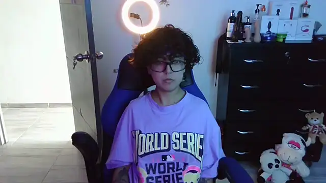 thomascooper7 online show from 11, 10, 2025