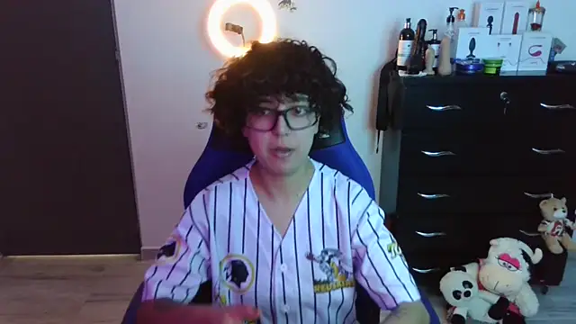 thomascooper7 online show from 12, 10, 2025