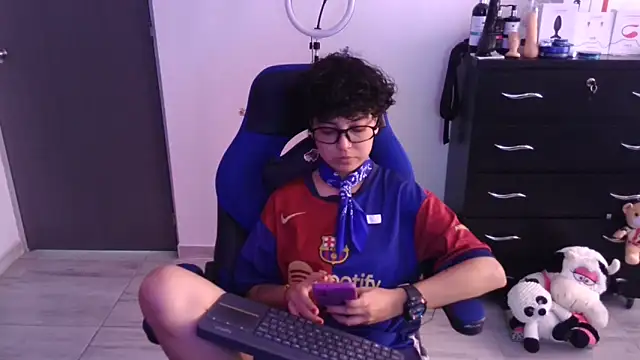 thomascooper7 online show from 12, 2, 2026