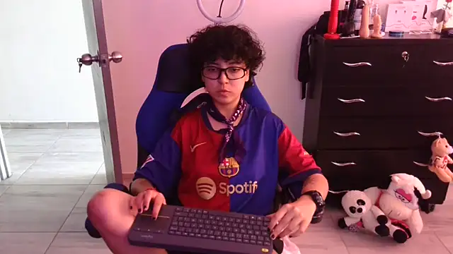 thomascooper7 online show from 22, 3, 2026