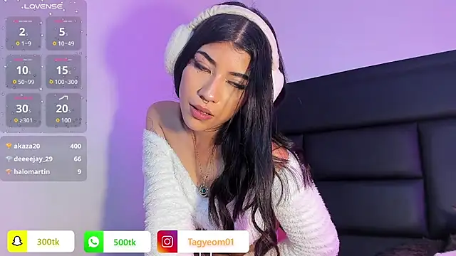 GiselleBlare online show from 11, 1, 2025