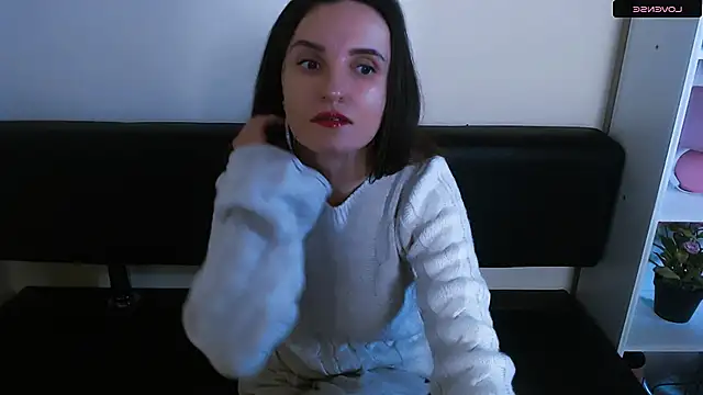 LaimaV  online show from 3, 1, 2025