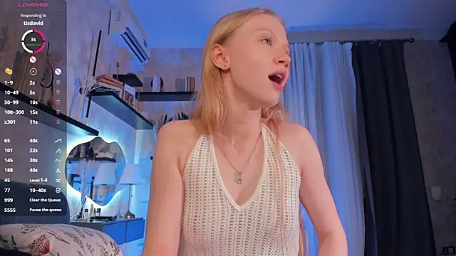 AnitaaClark online show from 29, 10, 2025