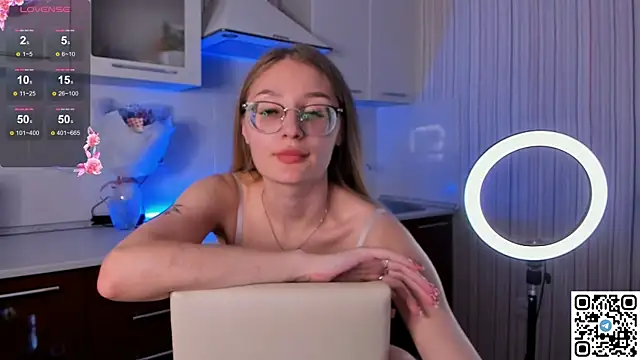 Snapshot of LivyyBossom chatting on 13, 3, 2025 LivyyBossom online show from 13, 3, 2025