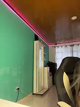 ALANAH KITTY online show from 10, 3, 2026