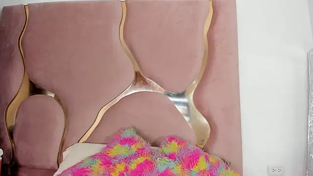 Snapshot of Sofia-candyht chatting on 18, 3, 2026 Sofia-candyht online show from 18, 3, 2026