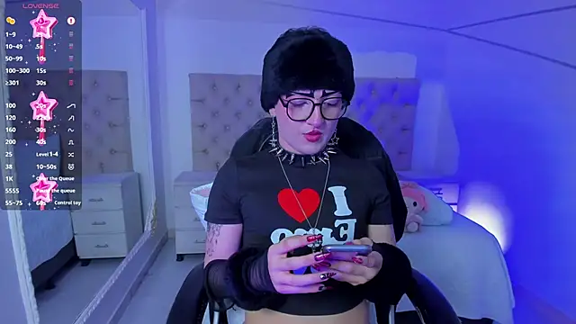 melodybonss  online show from 5, 3, 2025