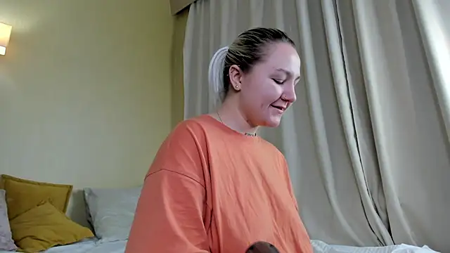 Debbie Taylor online show from 8, 1, 2025