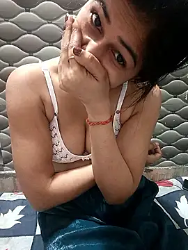 Rajni-Mehra online show from 5, 3, 2026