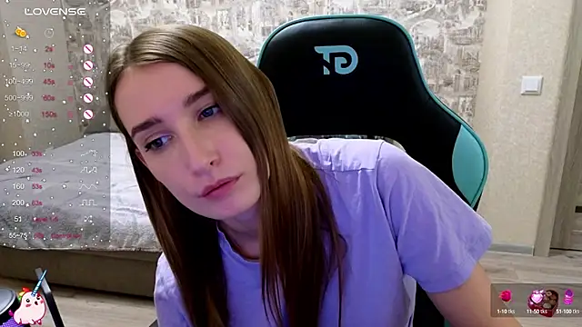 Snapshot of beril_kiss- chatting on 12, 9, 2025 beril kiss- online show from 12, 9, 2025