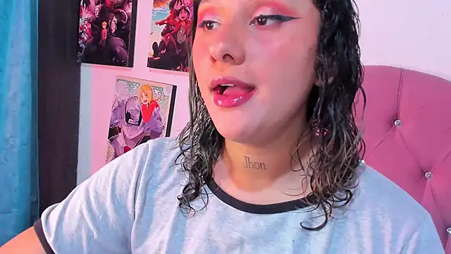 Mila nixon02 online show from 17, 10, 2025