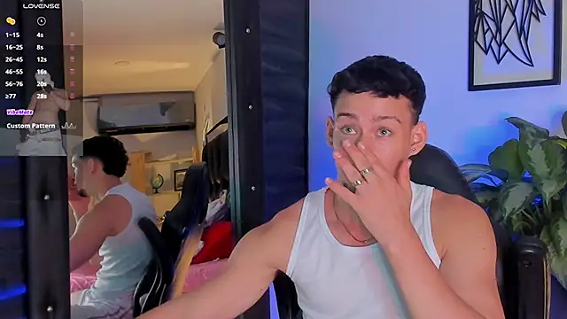 JadeSmiith  online show from 6, 11, 2025