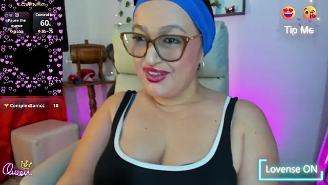 Gia Nahomi online show from 9, 4, 2026