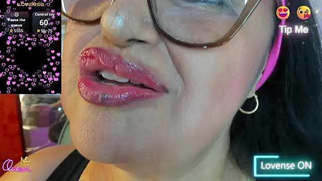 Snapshot of Gia_Nahomi chatting on 19, 5, 2026 Gia Nahomi online show from 19, 5, 2026