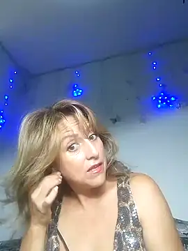 almaluna7 online show from 4, 2, 2025