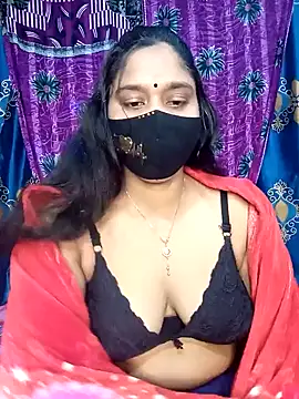 Snapshot of Hot_Maleka chatting on 2, 2, 2025 Hot Maleka online show from 2, 2, 2025
