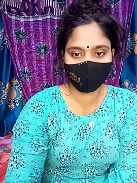 Snapshot of Hot_Maleka chatting on 5, 2, 2025 Hot Maleka online show from 5, 2, 2025
