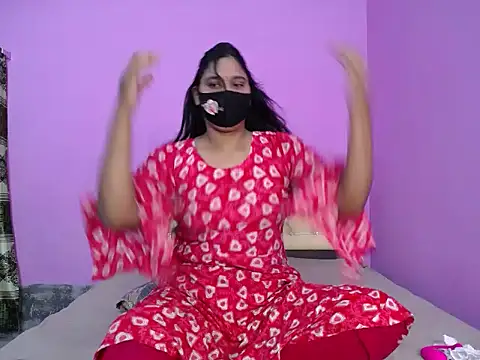 Hot Maleka online show from 23, 10, 2025