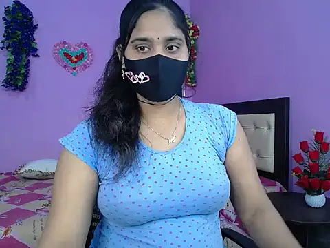 Hot Maleka online show from 7, 3, 2026