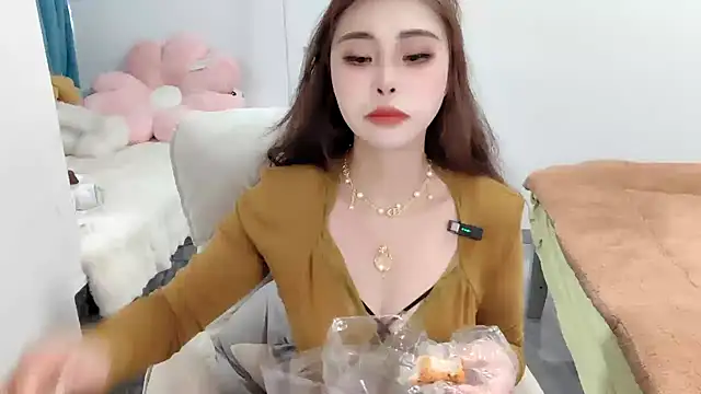 Ailisha66 online show from 28, 2, 2025