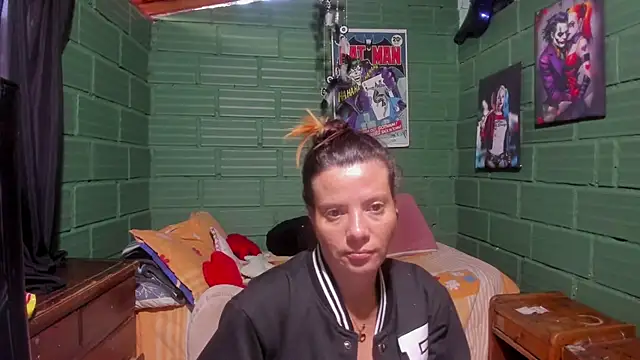 DanaaRey online show from 11, 7, 2026