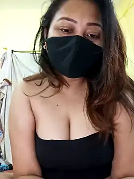 Cute-mona online show from 4, 2, 2025