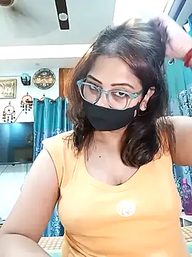 Cute-mona online show from 17, 9, 2025