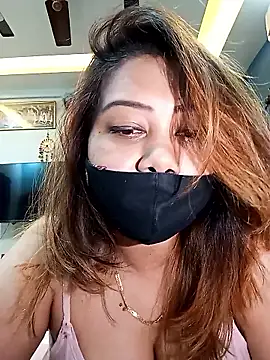 Snapshot of Cute-mona chatting on 13, 1, 2026 Cute-mona online show from 13, 1, 2026