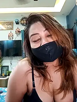 Snapshot of Cute-mona chatting on 19, 2, 2026 Cute-mona online show from 19, 2, 2026