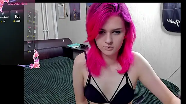 JulieTaylors online show from 23, 9, 2025