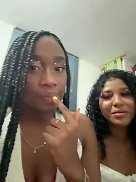 EscorpiLeoncita online show from 15, 2, 2026