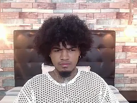 Snapshot of JaicobRuneer chatting on 27, 9, 2025 JaicobRuneer online show from 27, 9, 2025