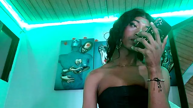 Snapshot of Maidi_ chatting on 16, 3, 2025 Maidi online show from 16, 3, 2025